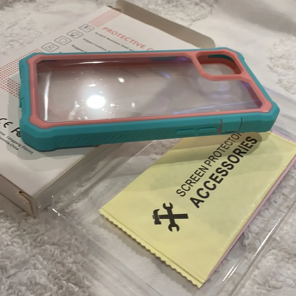 iPhone 13 case(green/pink)